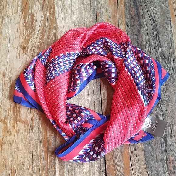 Vince Camuto Accessories - NWT VINCE CAMUTO scarf
